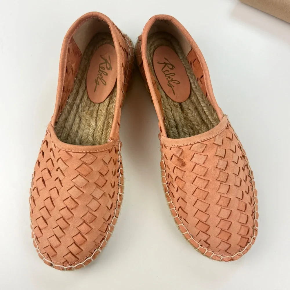 Rebels Womens 8.5 Woven Leather Espadrille Flats Peach Basketweave Boho Slip On
